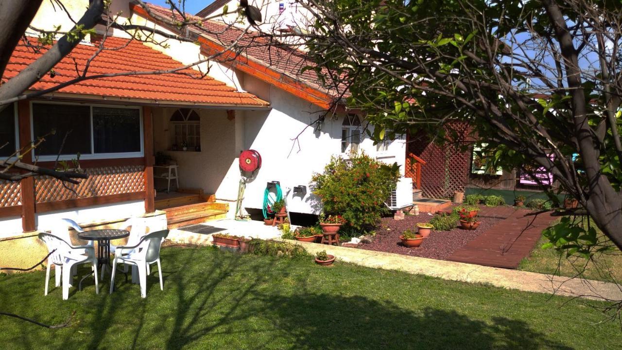 Jordan Valley One Room Apartment Menaẖemya المظهر الخارجي الصورة
