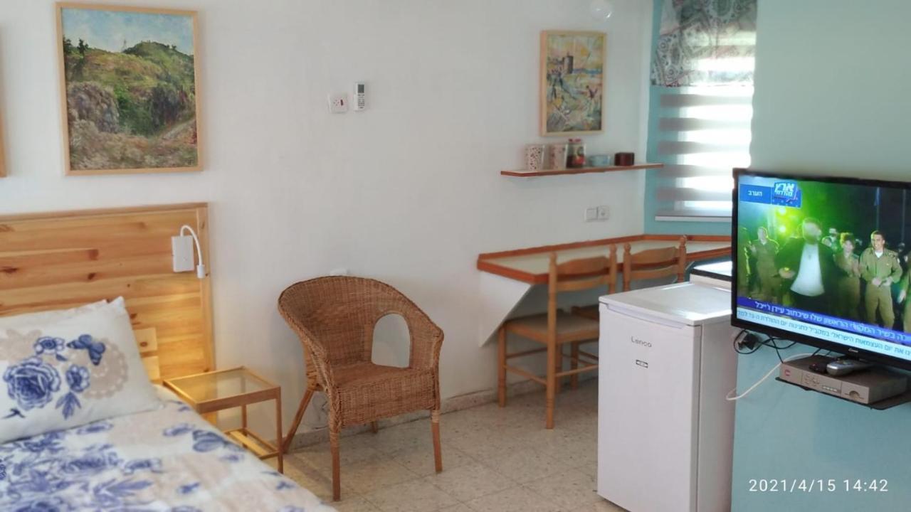 Jordan Valley One Room Apartment Menaẖemya المظهر الخارجي الصورة