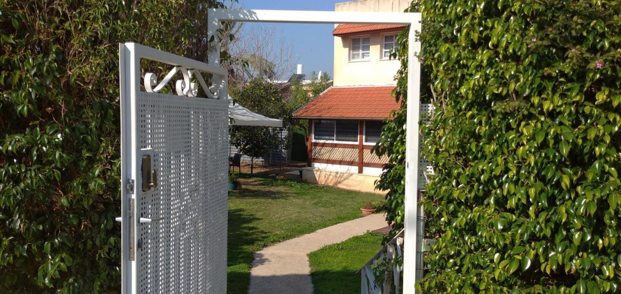 Jordan Valley One Room Apartment Menaẖemya المظهر الخارجي الصورة