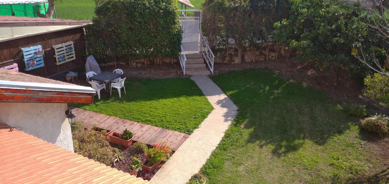 Jordan Valley One Room Apartment Menaẖemya المظهر الخارجي الصورة