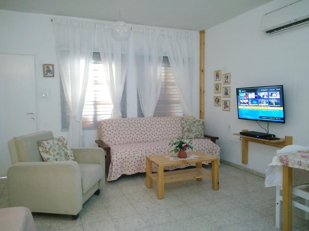 Jordan Valley One Room Apartment Menaẖemya المظهر الخارجي الصورة